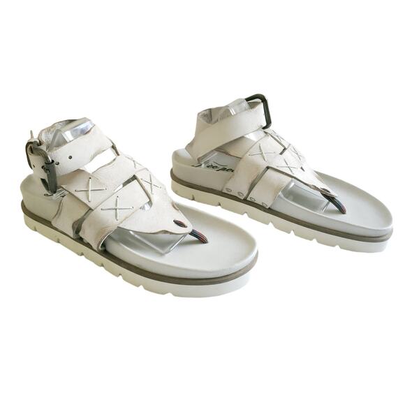 Free People Shoes - FREE PEOPLE Valencia wrap lug sole thong ankle strap leather sandal beige 40 9.5